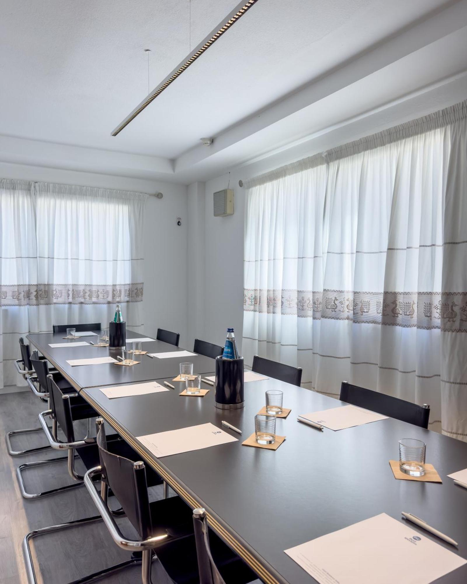 Western Italia Hotel 3*
