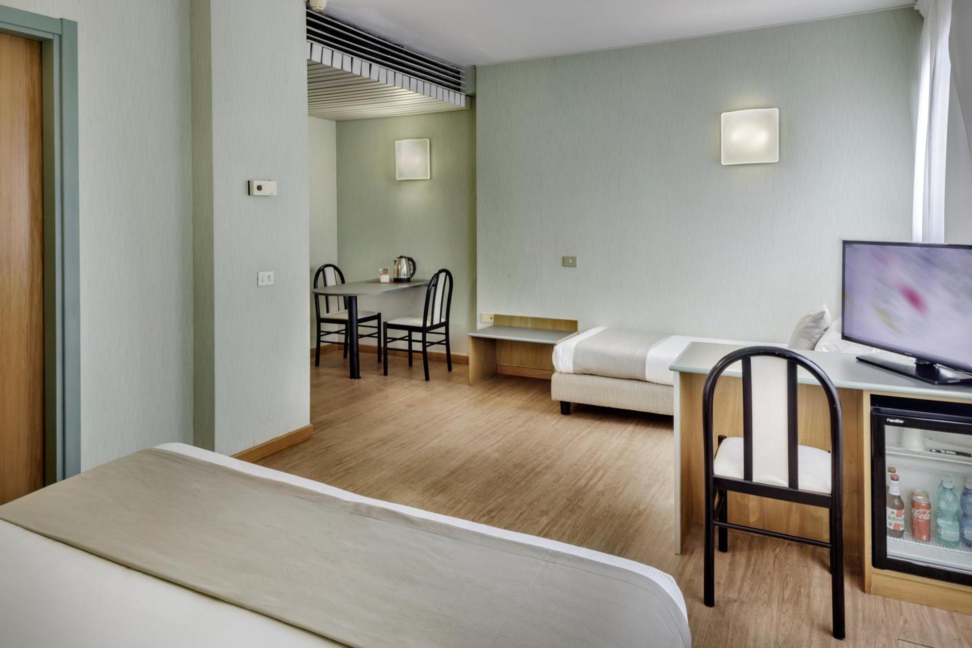 Hotel Western Italia