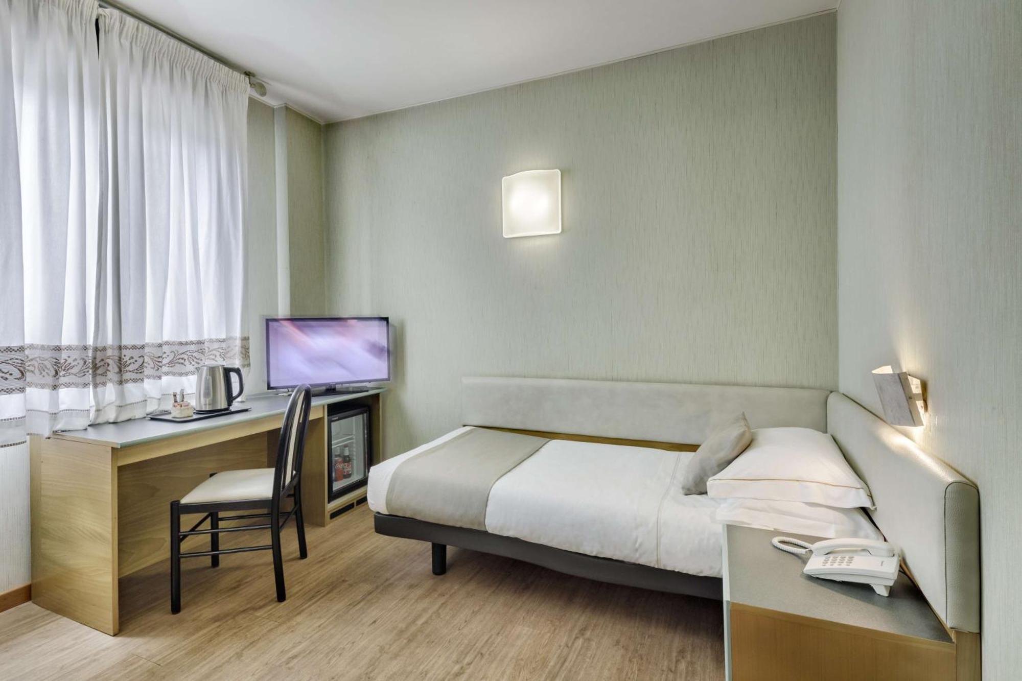 Hotel Western Italia