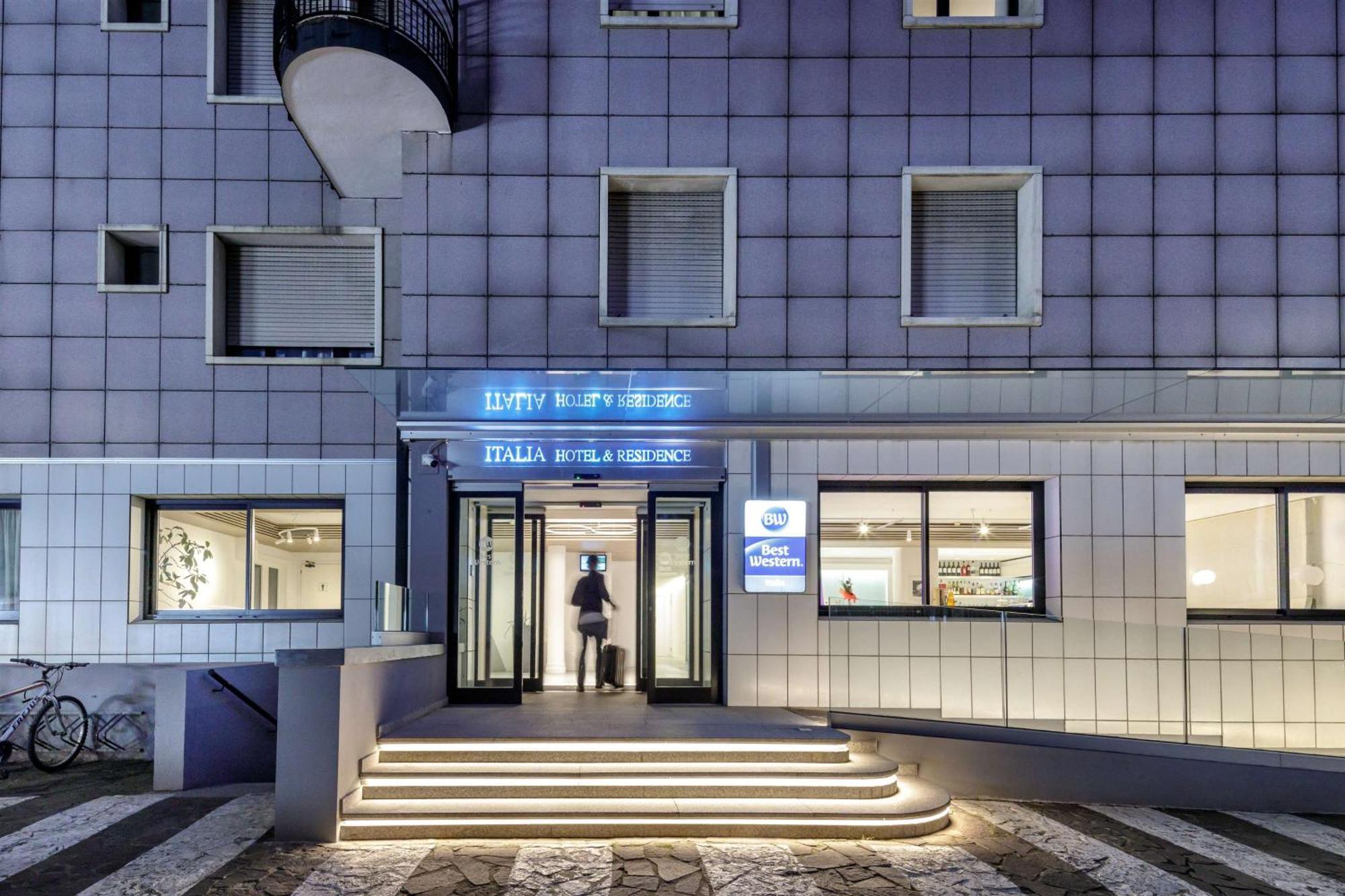 Western Italia Hotel 3*